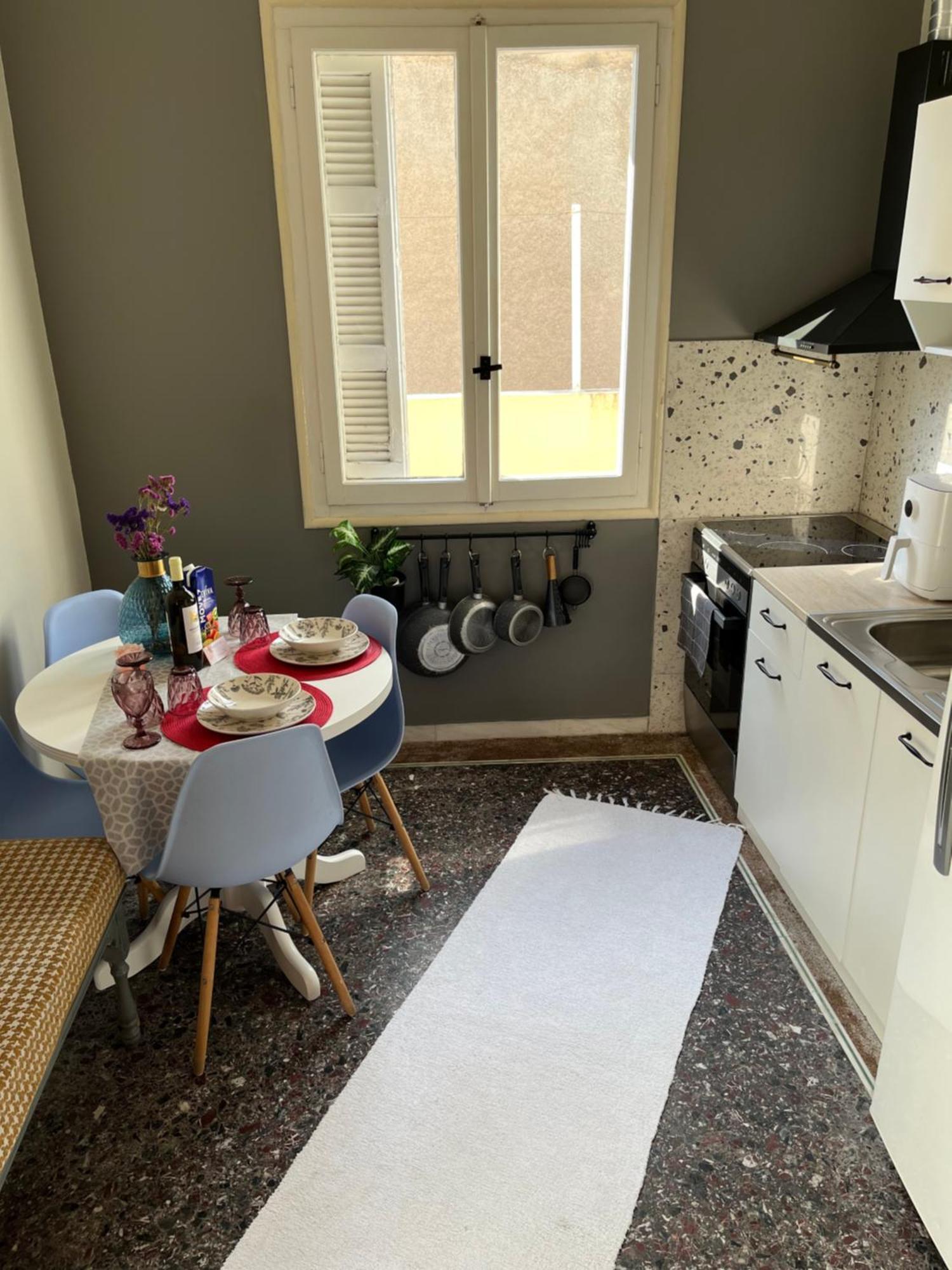 Retro Apartment Pátra Eksteriør bilde